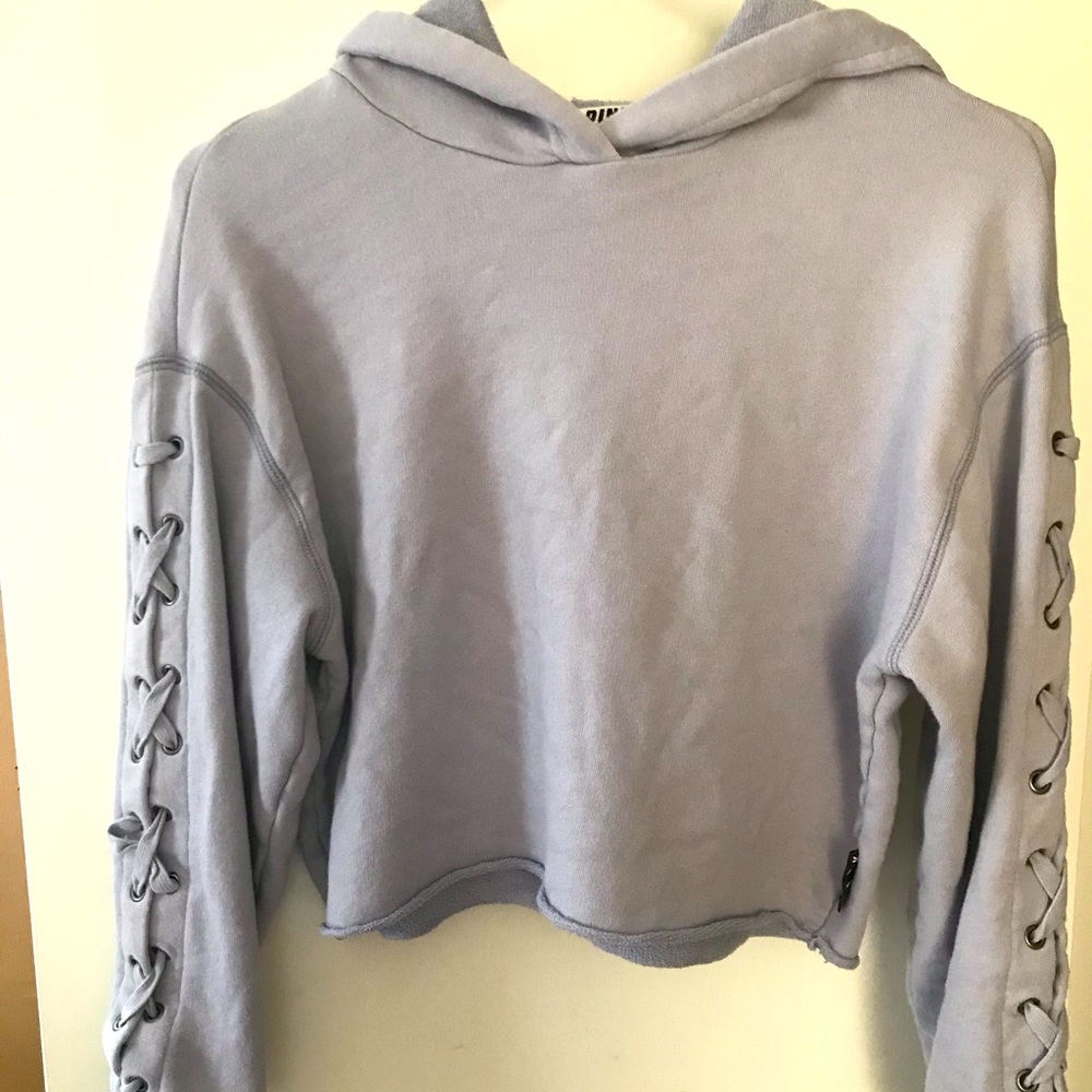 PINK Victoria’s Secret cropped hoodie XS